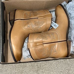 LAREDO + DINGO TWO FOR ONE SPECIAL!